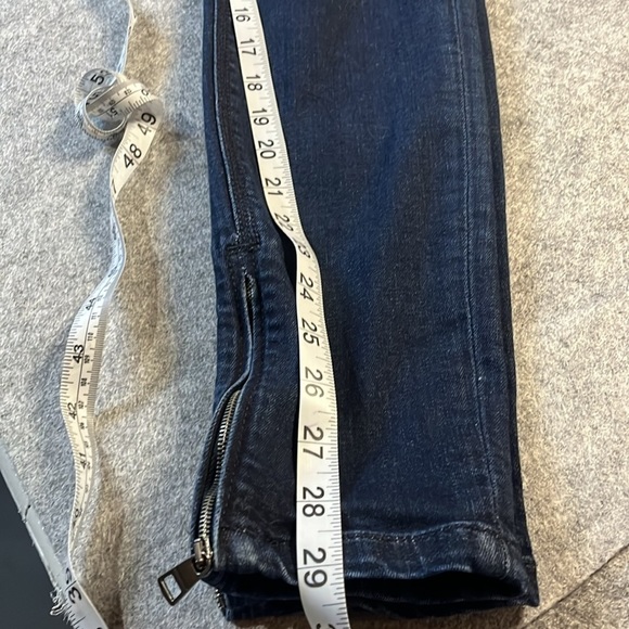 Burberry Brit  Bayswatter Zipper Ankle Jeans 31*29. - Picture 7 of 16